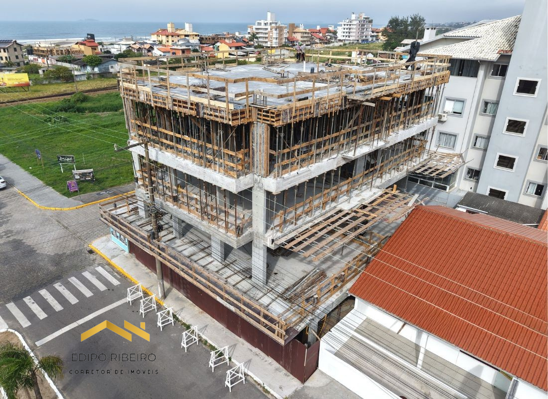Apartamento à venda com 2 quartos, 78m² - CENTRO,Imbituba